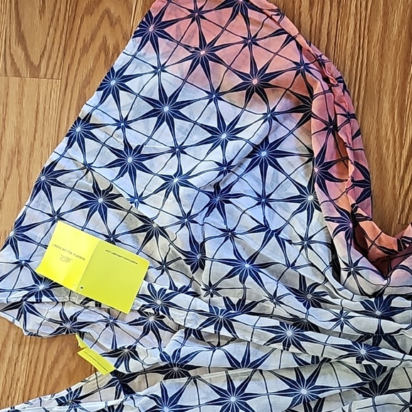 Roberta Roller Rabbit Beach Shrug - Picture 4 of 4